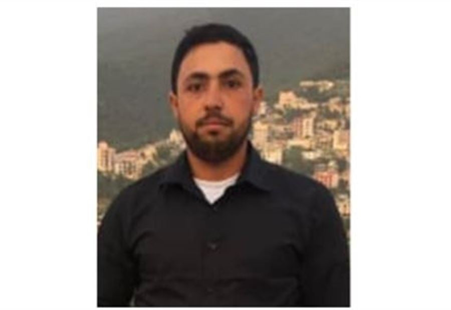 أحمد غادر "بيت جيده" ولم يعد!