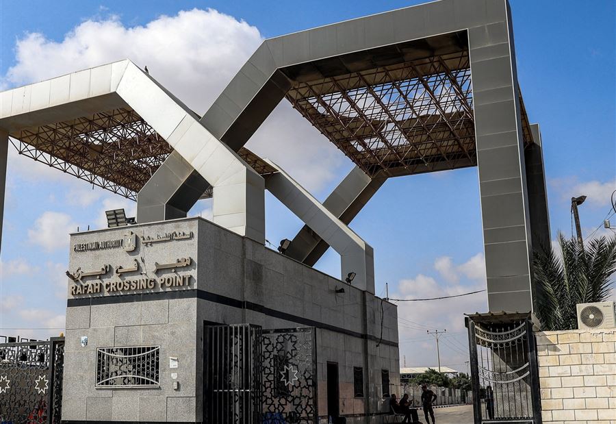 إبنة أحد المقربين من الحكومة المصرية تتلقى العلاج في "إسرائيل" إبنة أحد المقربين من الحكومة المصرية تتلقى العلاج في "إسرائيل"