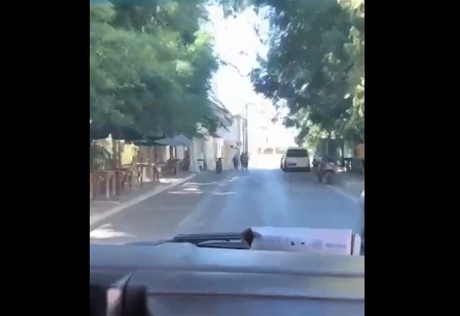 إنذارات إسرائيلية عبر الهواتف لإخلاء صور (فيديو) إنذارات إسرائيلية عبر الهواتف لإخلاء صور (فيديو)