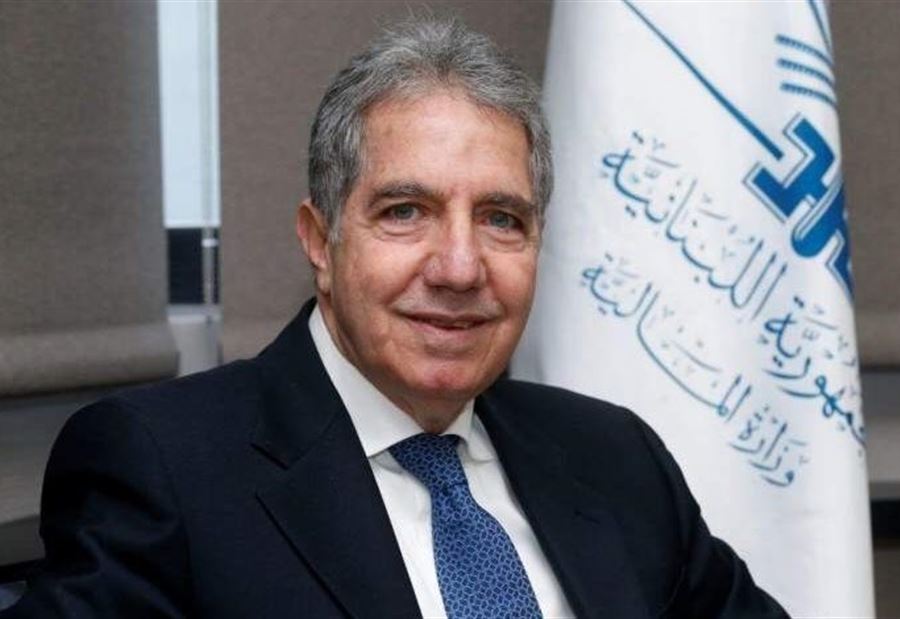 وزني يكشف عن السعر الذي سيصل إليه صرف الليرة أمام الدولار