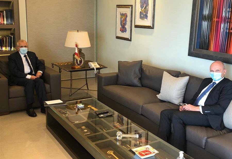 سليمان: لترميم علاقة لبنان بالدول الصديقة