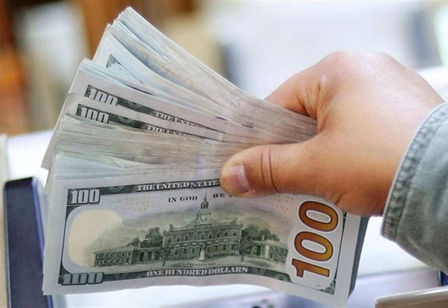 الرشوة في القطاع العام بالدولار الأميركي!!