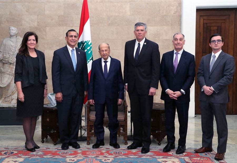 عون: ملتزمون في التحقيق في جريمتي المرفأ والطيونة