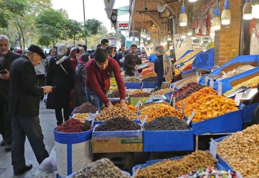 خامنئي يعترف: مشكلاتنا زادت