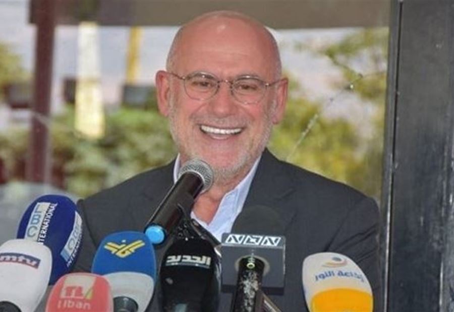 فنيانوس ينفي...