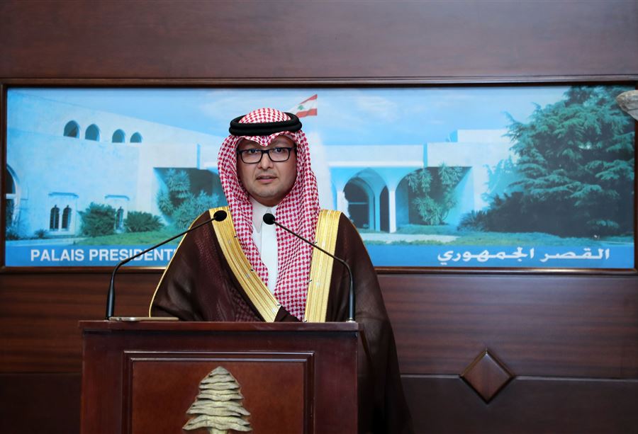 من أوقَع السفير السعودي في الفَخّ؟ 