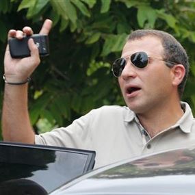 باسيل يسلف حزب الله دفعة على الحساب! باسيل يسلف حزب الله دفعة على الحساب!