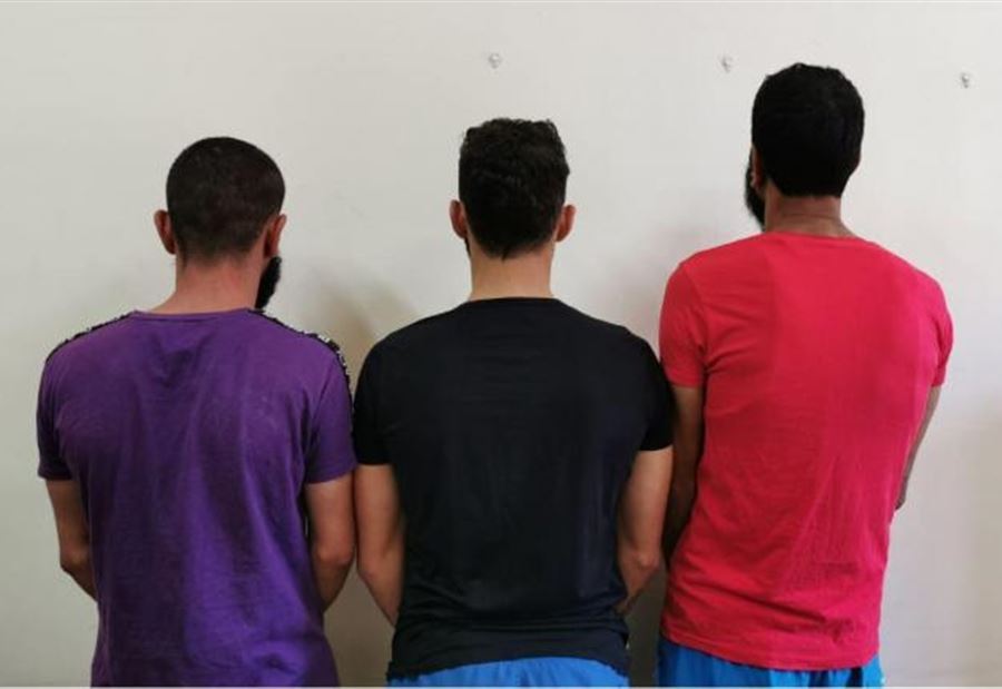 بيالصور.. عملية خاطفة لمكتب مكافحة جرائم السرقات الدولية  بيالصور.. عملية خاطفة لمكتب مكافحة جرائم السرقات الدولية