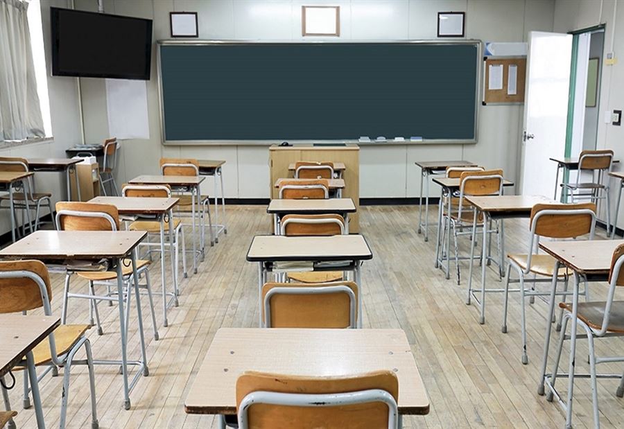 "لتسجيل موقف فقط"... متعاقدو الأساسي يرفضون الإضراب!