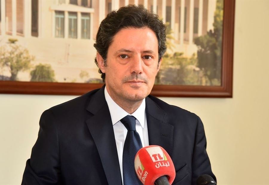 بعد إستدعاء صحافي للتحقيق... طلبٌ لـ مكاري! 