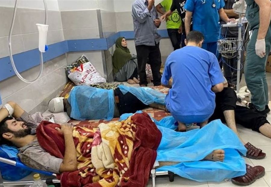 "مشاهد مروعة"... فيديو يكشف عمليات إخلاء المرضى من مجمع الشفاء