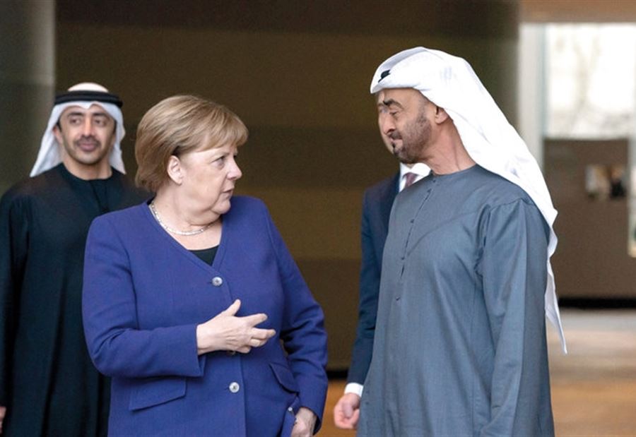  بن زايد وميركل يبحثان المستجدات في ليبيا