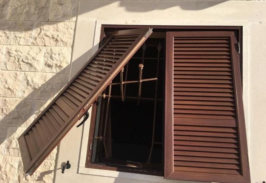 سرقة كاميرات مراقبة من منزل متى