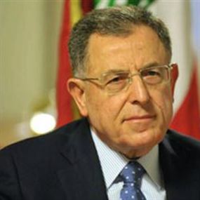 السنيورة إتصل بالراعي وفرنجية وجعجع مهنئا