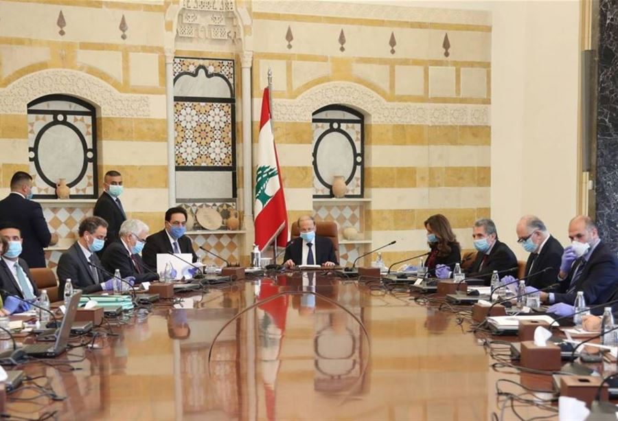 وزير في الحكومة: "لا خطوط حُمر أمام أيّ قرار" وزير في الحكومة: "لا خطوط حُمر أمام أيّ قرار"