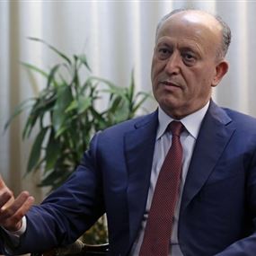 ريفي "غير مرغوب فيه" على مائدة السفير السعودي ريفي "غير مرغوب فيه" على مائدة السفير السعودي