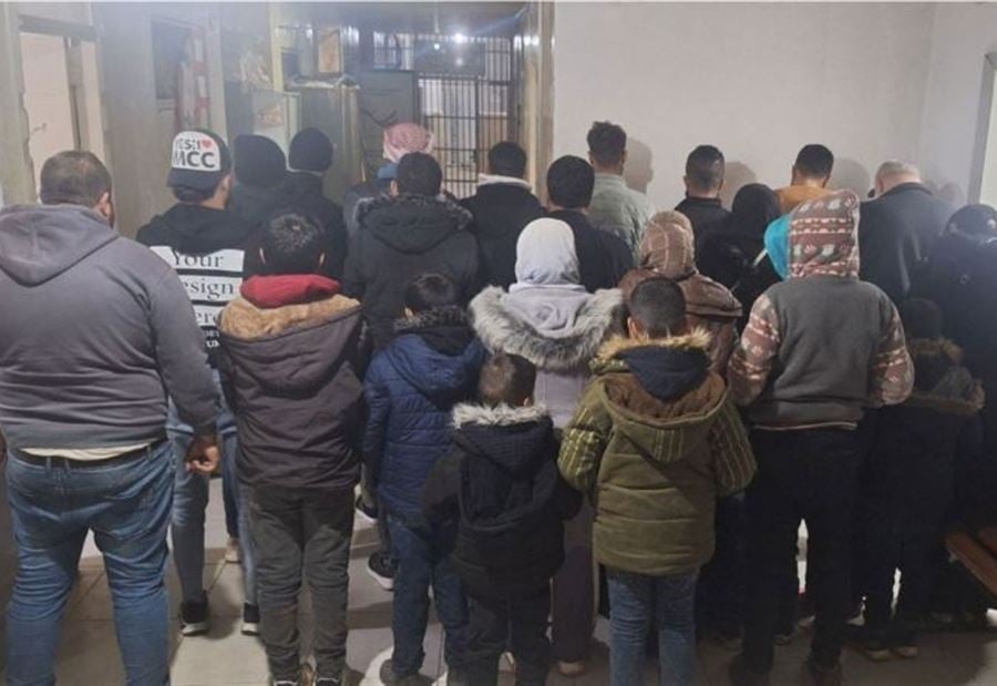 كمين أمني في حلبا يُحبط تهريب 25 سوريًّا إلى لبنان
