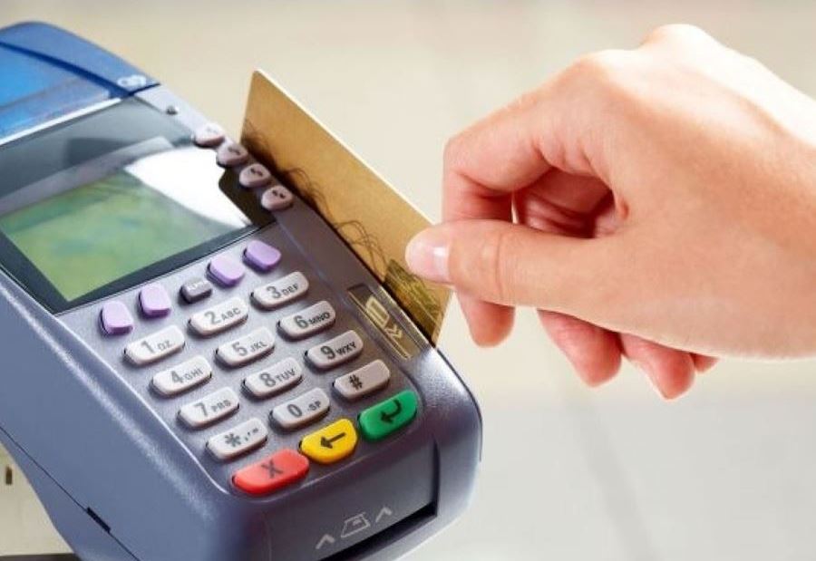 البطاقة التمويليّة... أسئلةٌ كثيرة وملاحظات عدّة!