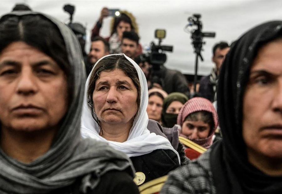بلدة عراقية محاصرة... والآلاف يفرون