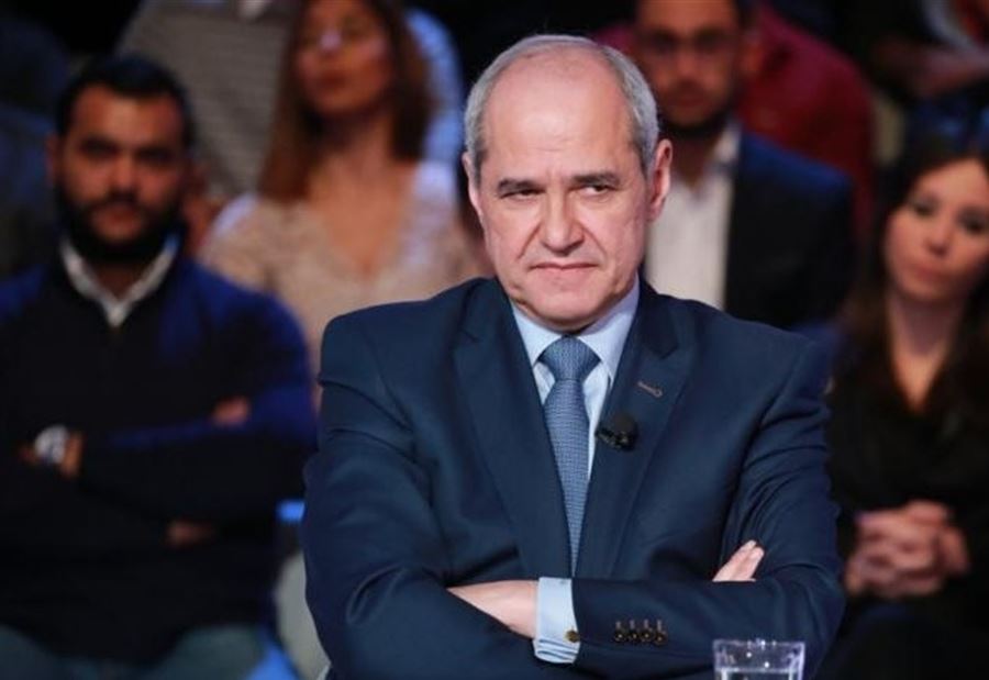 ماذا طلب خلف من المحامين؟