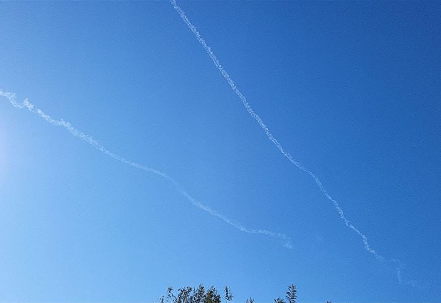 "إنذارٌ خاطئ" يربك إسرائيل... إختراقٌ في الجولان وإطلاق صواريخ اعتراضية (فيديو) "إنذارٌ خاطئ" يربك إسرائيل... إختراقٌ في الجولان وإطلاق صواريخ اعتراضية (فيديو)
