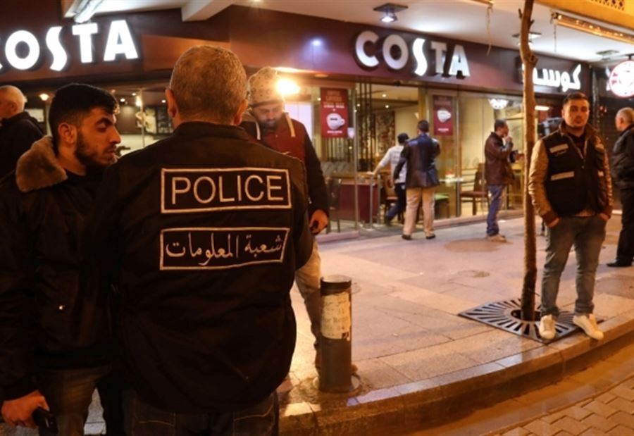 قضية إنتحاري مقهى "كوستا".. إيفاد ضابطين لشرح الملابسات