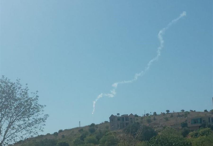 قذيفة ضوئية إسرائيليّة في أجواء ميس الجبل!