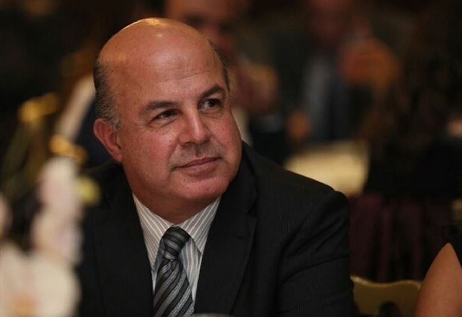 مسعد: البديل هو تصريف الأعمال أو عودة الفاسدين