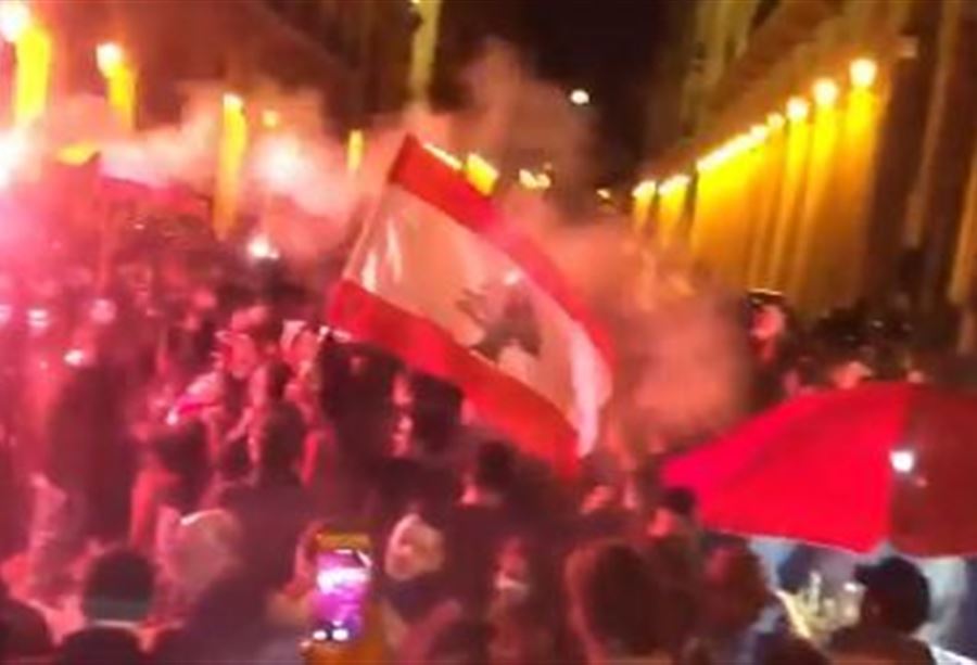 بالفيديو: تظاهرات أمام 