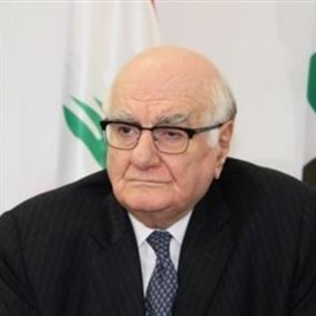 جريج: لا بد من انتخاب رئيس ليكتمل عقد النظام