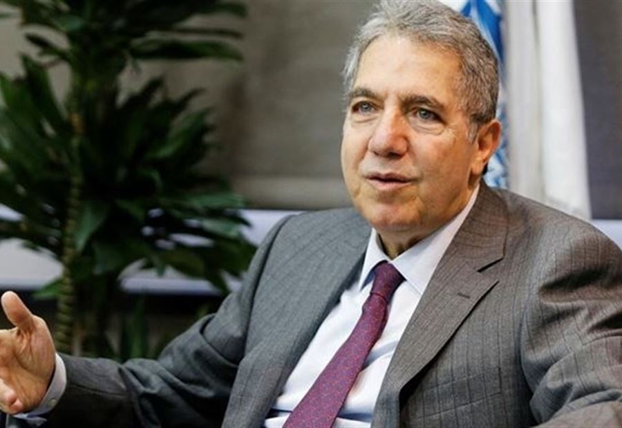 "الرواتب والأجور للقطاع العام"... هذا ما أعلنه وزني