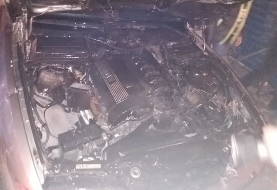 بالصورة: حريق داخل سيارة في المريجة