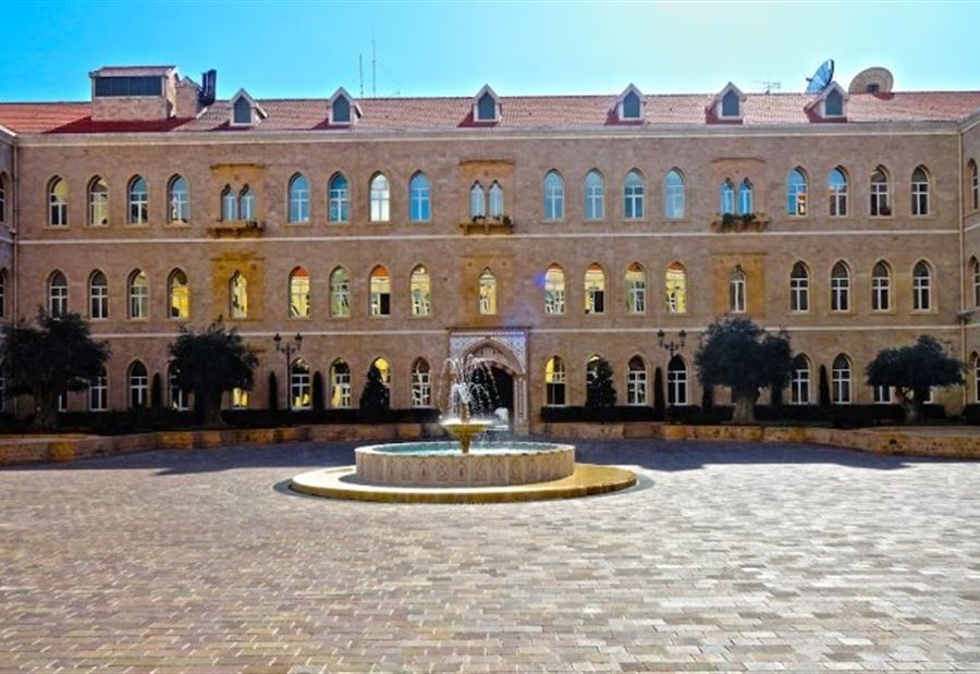 لا حكومة قريباً ولبنان يدفع الثمن  لا حكومة قريباً ولبنان يدفع الثمن