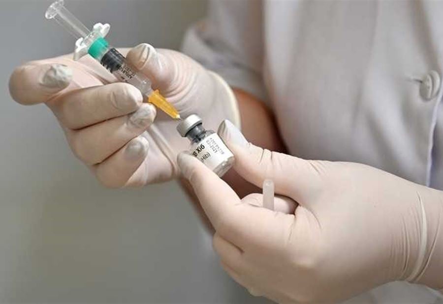 من سيتلقّى لقاح كورونا أولاً؟ من سيتلقّى لقاح كورونا أولاً؟