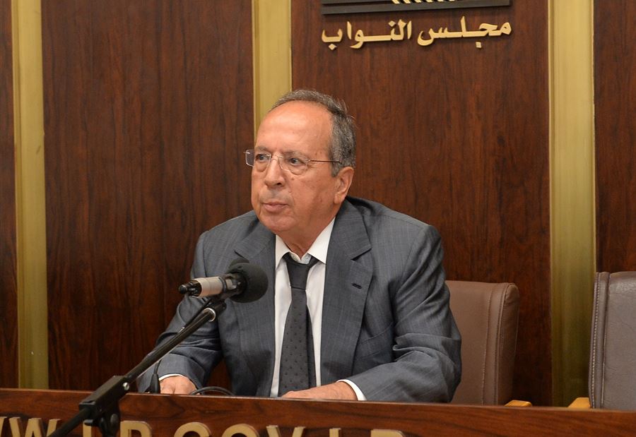 "بين الذئاب"... السيد: هؤلاء سيطلقون النار عليكم!