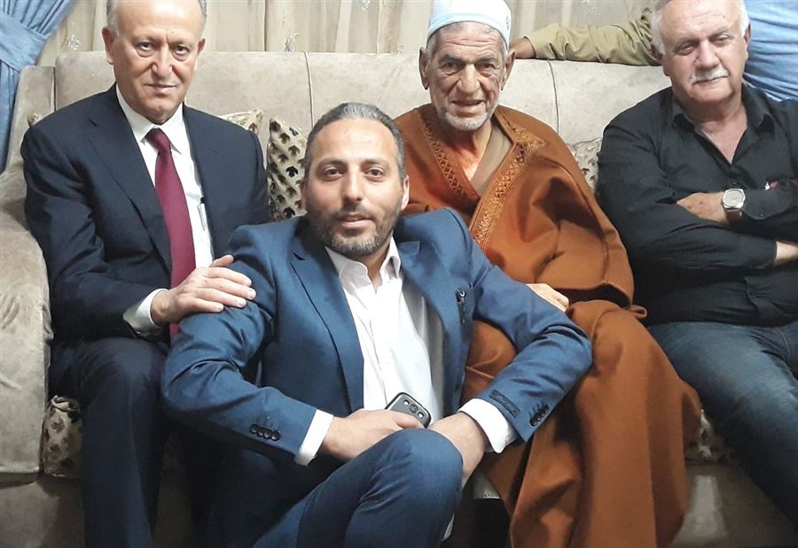 إمام بلدة بقاعية يستخدم الشتائم على "فيسبوك".. بسبب السياسة!