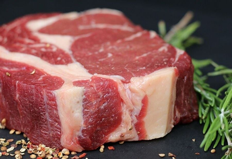 اللحوم المدعومة... بطاقةُ تعريف للملاحم