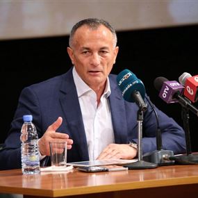 عون يعتمد روكز لاتصالاته الرئاسية