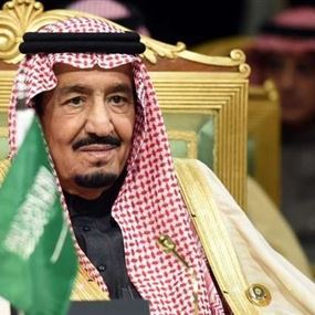 الملك سلمان يغرد مخاطبا السعوديين