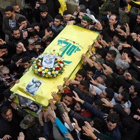 حزب الله يستقطب الفتيان بعمر الـ13 سنة