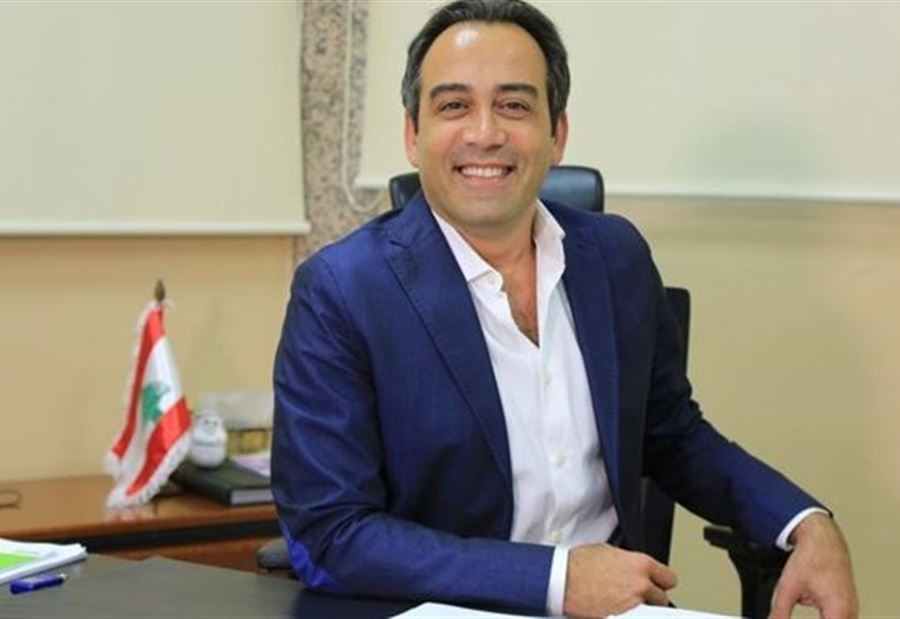 نبيل بدر في المرتبة الأولى