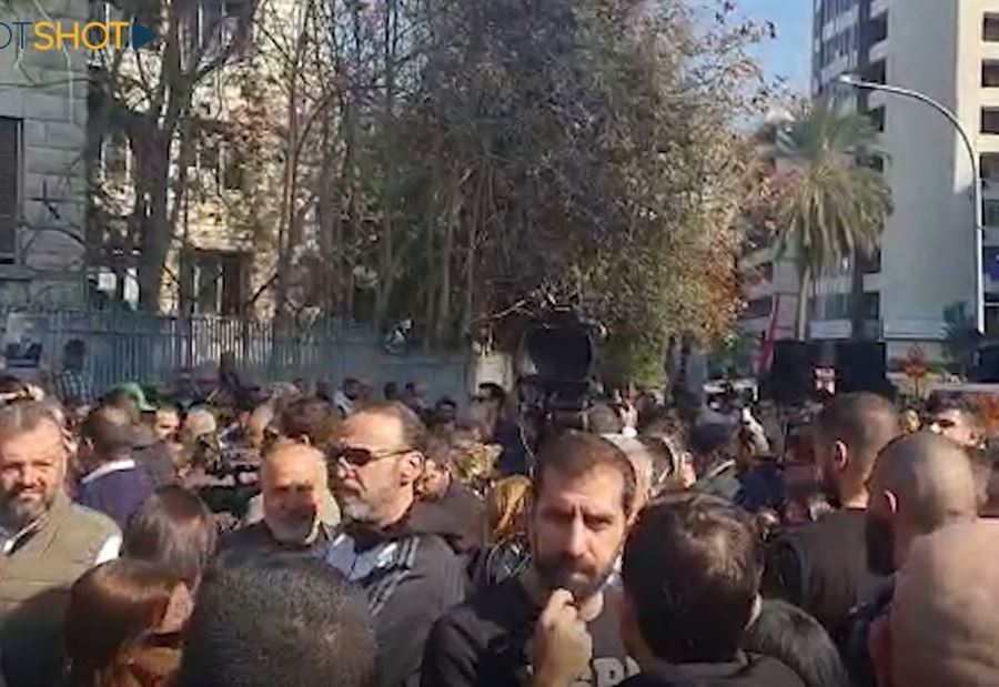 هدية لطفلة المرفأ في ذكرى مولدها! (فيديو)
