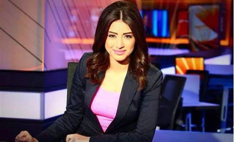 مذيعة أخبار مسلمة: هذا ما قاله لي شربل ورفقا في الحلم مذيعة أخبار مسلمة: هذا ما قاله لي شربل ورفقا في الحلم
