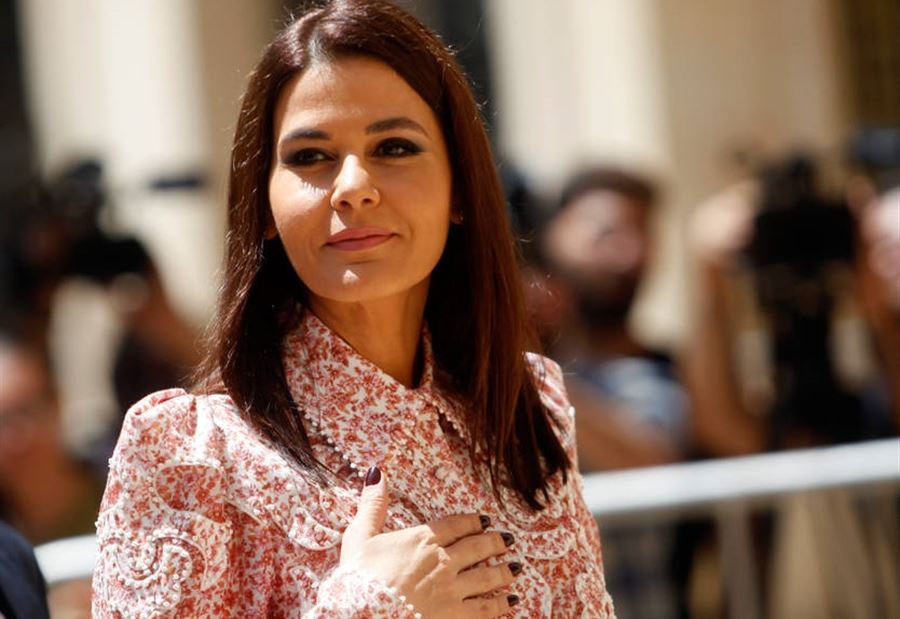 موقف لافت لستريدا جعجع.. لغة غير مألوفة في أدبيات "القوات" موقف لافت لستريدا جعجع.. لغة غير مألوفة في أدبيات "القوات"