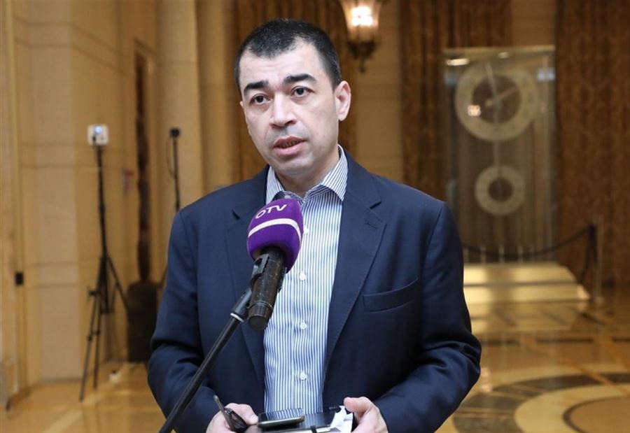 أبي خليل "يسخر" من جعجع: "طلع لا بدن ولا فيُن ولا حتى بيعرفوا كيف!" أبي خليل "يسخر" من جعجع: "طلع لا بدن ولا فيُن ولا حتى بيعرفوا كيف!"