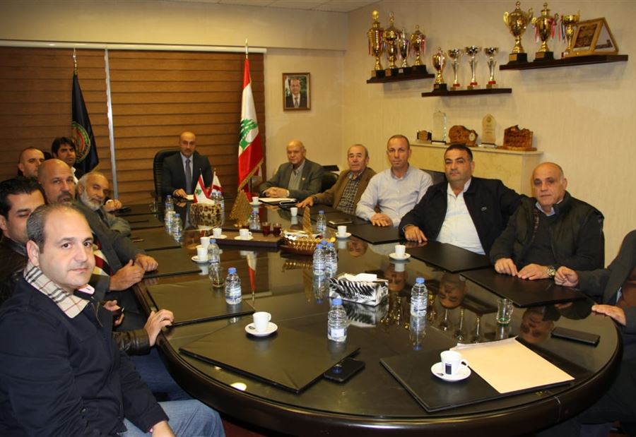 وفد من نقابة الدواجن عرض ومدير أمن الدولة الصعوبات 