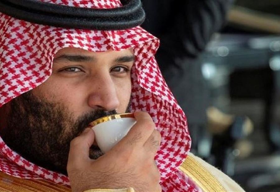 بالصور: الكوريون يطعمون بن سلمان "أذن البحر"