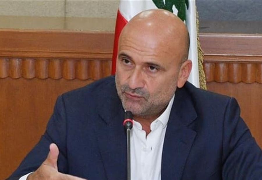 أبي رميا يُغرّد عن "مغارة علي بابا والأربعين لصاً"