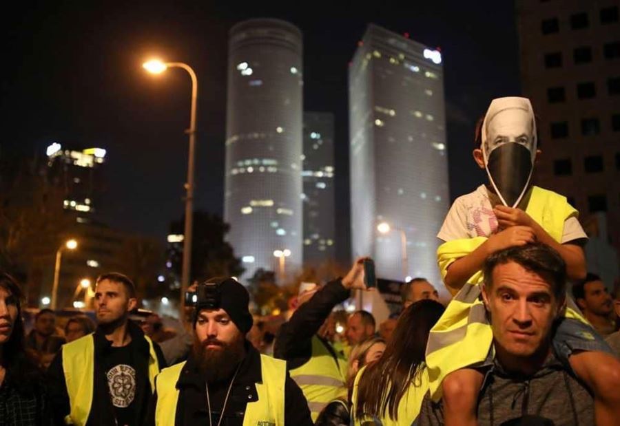 "السترات الصفراء" تقتحم شوارع تل أبيب