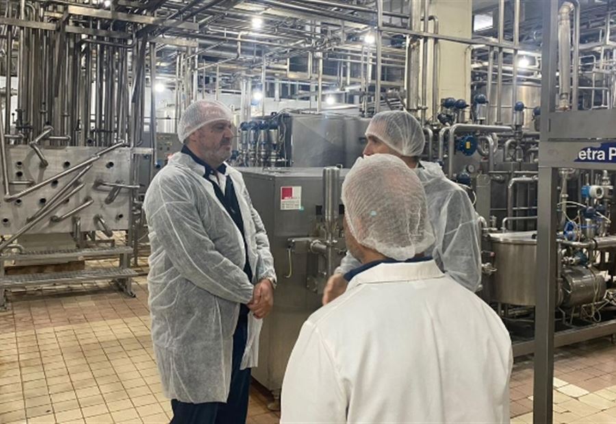 بعد الفضائح المتتالية... جولة لـ بوشكيان على مصانع ألبان وتوضيح! 